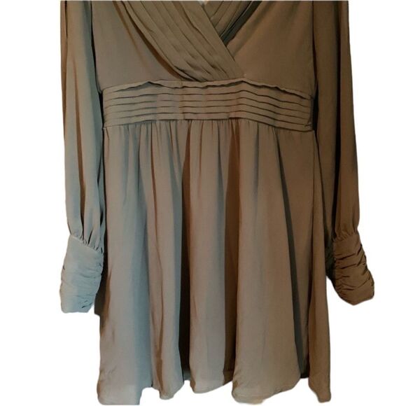 3 for $30! Very J brown deep v long sleeve dress - Picture 11 of 14